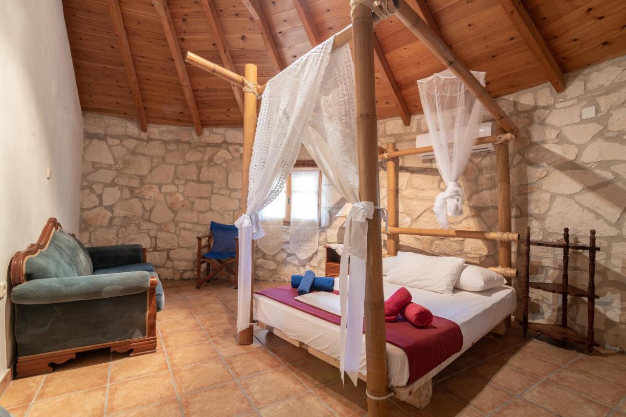 Gerakomylos Stone House Vasilikos  Exterior photo